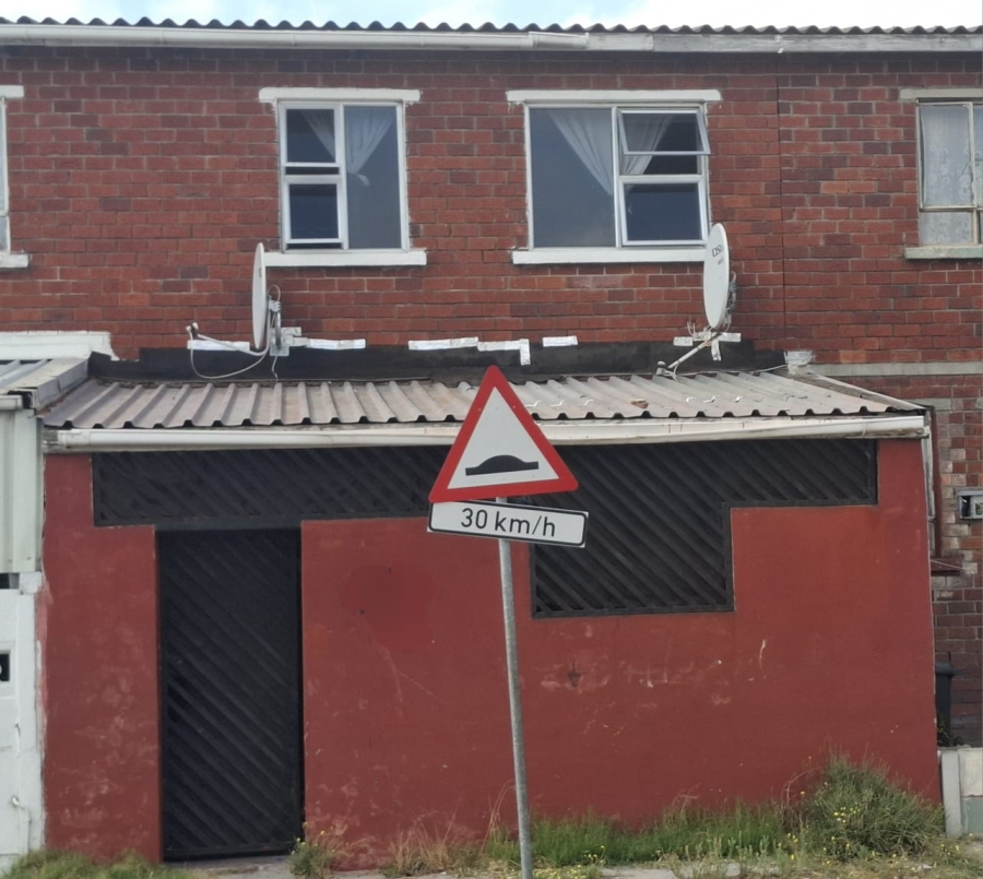 3 Bedroom Property for Sale in Woodlands Western Cape